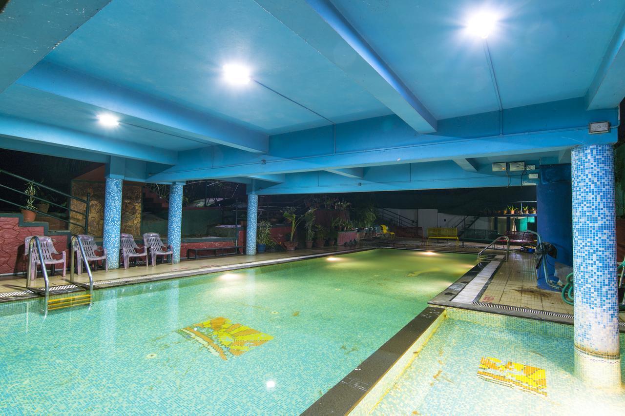 Haritagiri Hotel Kalpatta Ngoại thất bức ảnh