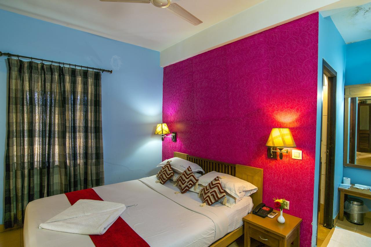 Haritagiri Hotel Kalpatta Ngoại thất bức ảnh