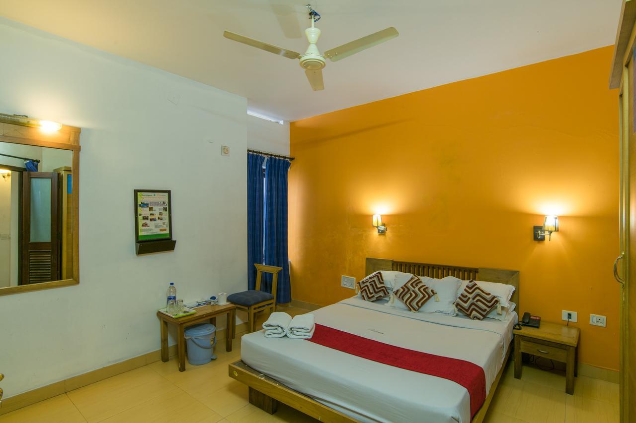 Haritagiri Hotel Kalpatta Ngoại thất bức ảnh